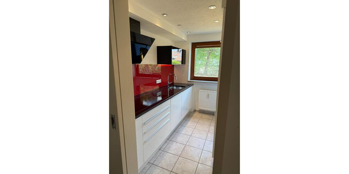 Erdgeschoßwohnung Süßen - 3.5 Zimmer, 89 m&sup2;, 1.200&euro; | Angebot:25291347