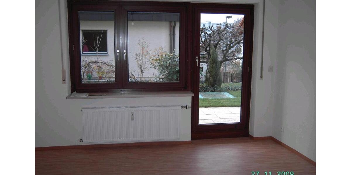 Erdgeschoßwohnung Eislingen (Fils) - 2 Zimmer, 68 m&sup2;, 800&euro; | Angebot:25870578