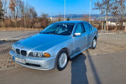 BMW 520 215.000 km 2.400 &euro; Uhingen 73066