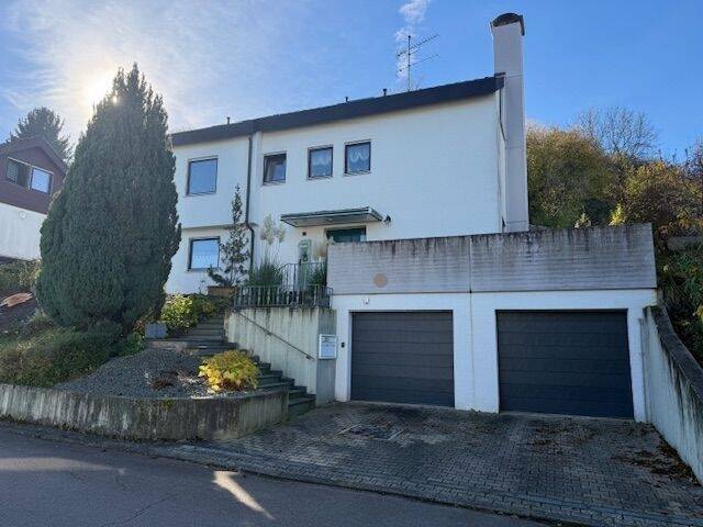 Einfamilienhaus Frickenhausen - 7 Zimmer, 210 m&sup2;, 649.000&euro; | Angebot:25696025