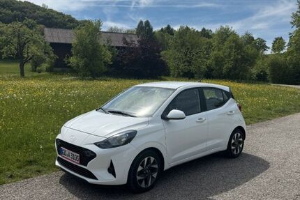 Hyundai i10 12.200 km 15.900 &euro; Waldstetten 73550
