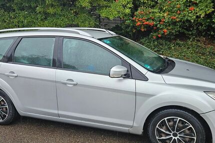 Ford Focus 211.000 km 2.500 &euro; Esslingen 73734