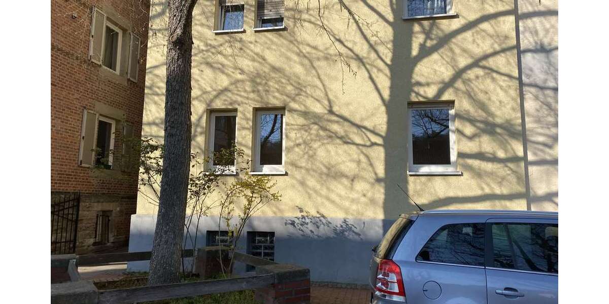 Etagenwohnung Esslingen am Neckar Pliensauvorstadt - 3 Zimmer, 64 m&sup2;, 220.000&euro; | Angebot:26073099