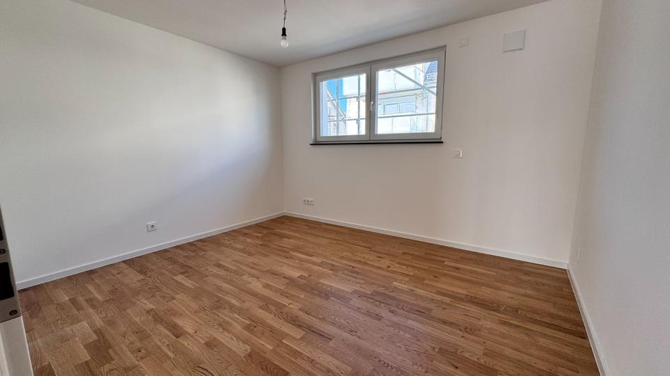Etagenwohnung Nellingen - 4 Zimmer, 115 m&sup2;, 2.050&euro; | Angebot:24429320