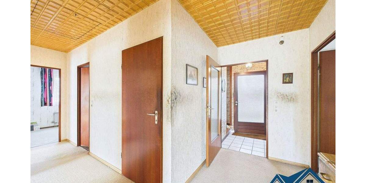 Einfamilienhaus Hattenhofen - 6 Zimmer, 176 m&sup2;, 399.000&euro; | Angebot:25737992