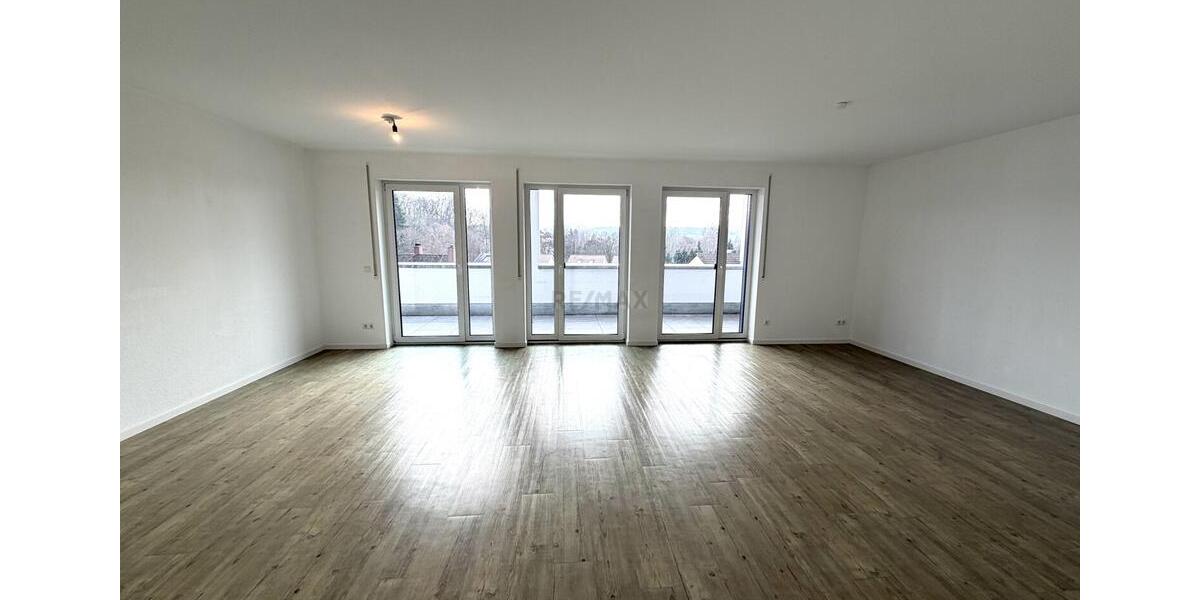 Dachgeschoßwohnung Göppingen Faurndau - 2 Zimmer, 91 m&sup2;, 1.200&euro; | Angebot:24687416