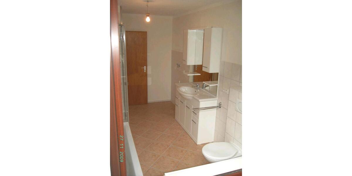 Erdgeschoßwohnung Eislingen (Fils) - 2 Zimmer, 68 m&sup2;, 800&euro; | Angebot:25870578