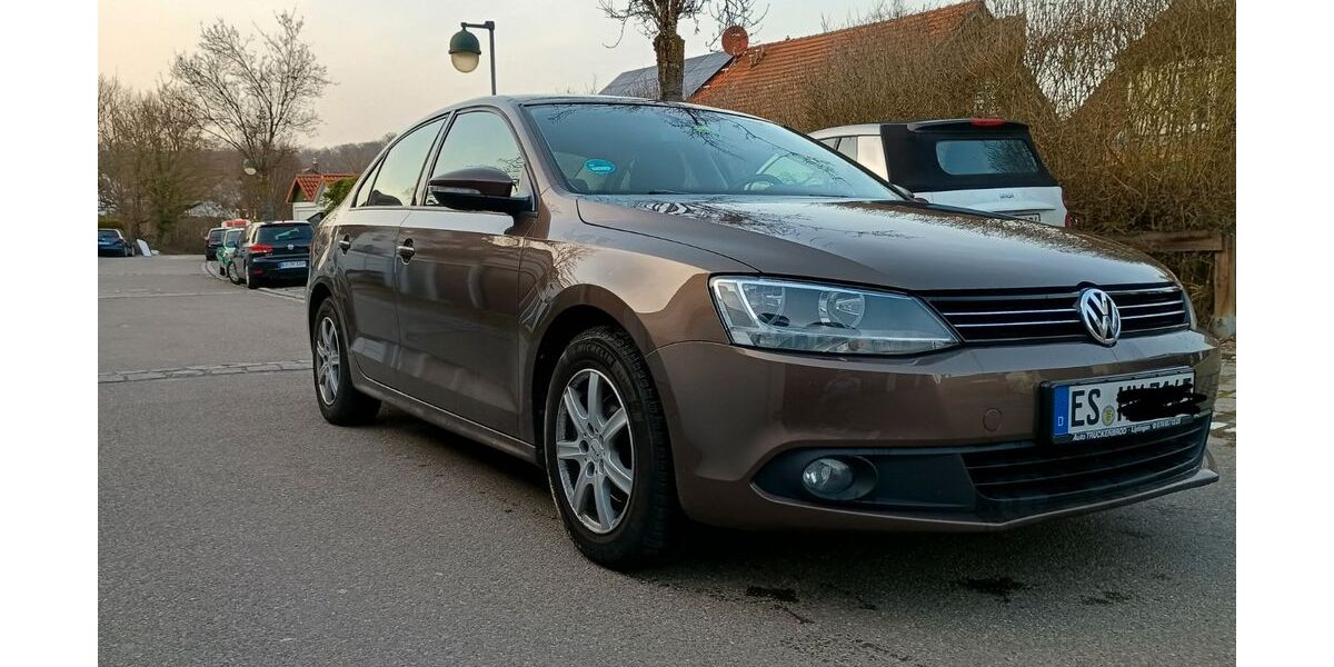 VW Jetta 104.000 km 5.000 &euro; Ostfildern 73760