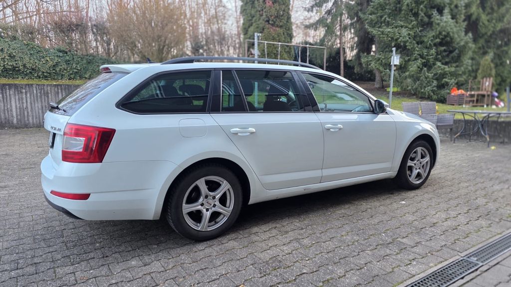 Skoda Octavia 260.000 km 6.500 &euro; Nürtingen 72622