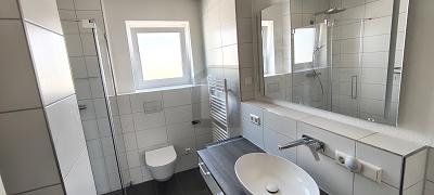 KOMFORTABLES WOHNEN IN DENKENDORF - Etagenwohnung Denkendorf | Angebot:27674438