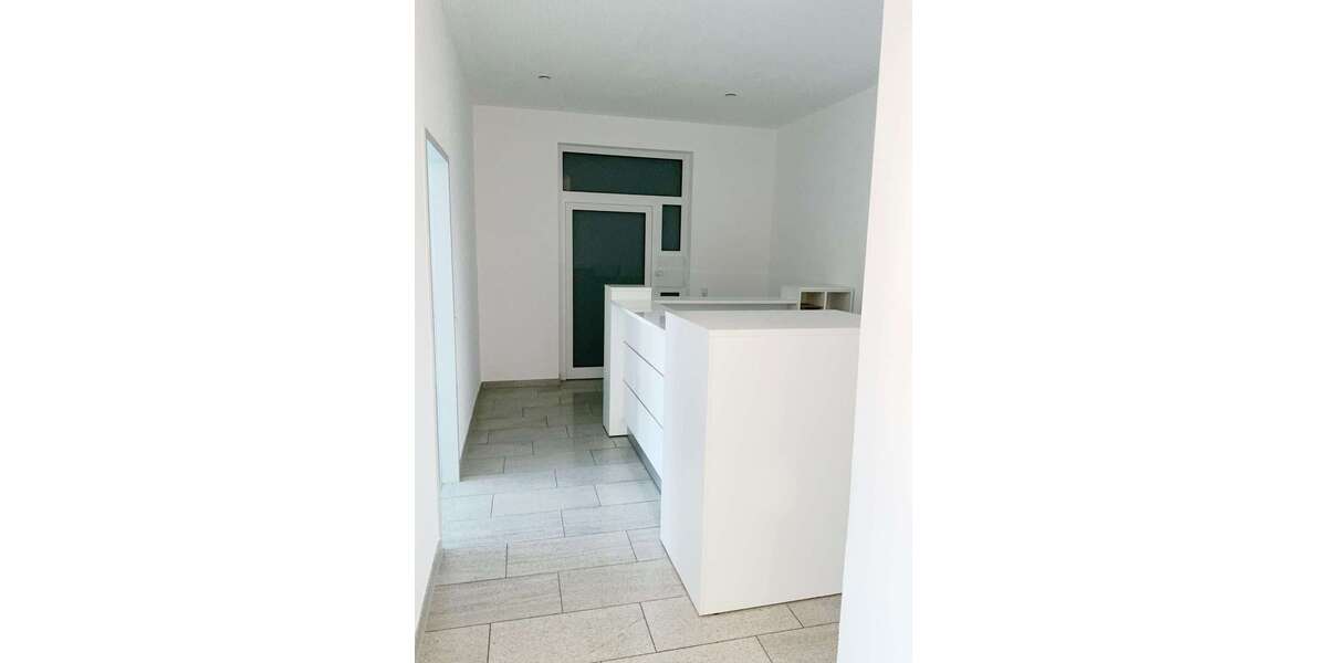 Gewerbeobjekt Wendlingen - 3.500&euro; | Angebot:27495052