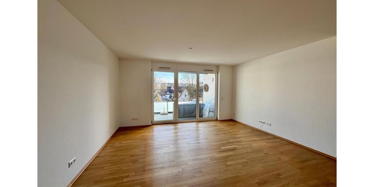 Etagenwohnung Nürtingen - 4.5 Zimmer, 125 m&sup2;, 1.550&euro; | Angebot:25991604