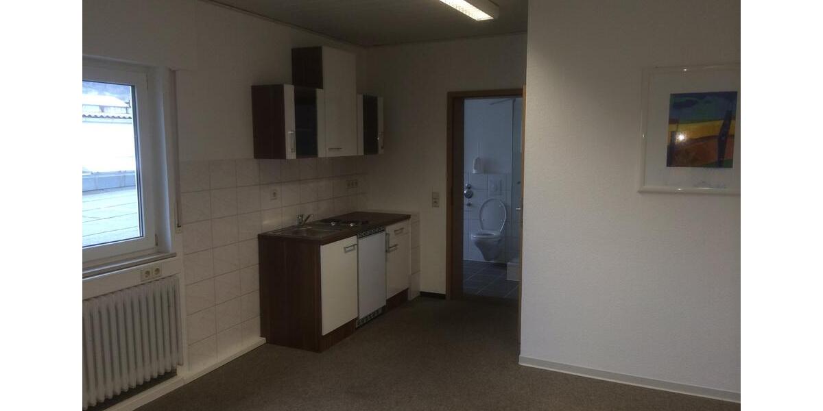 Etagenwohnung Göppingen - 1 Zimmer, 25 m&sup2;, 390&euro; | Angebot:25903795