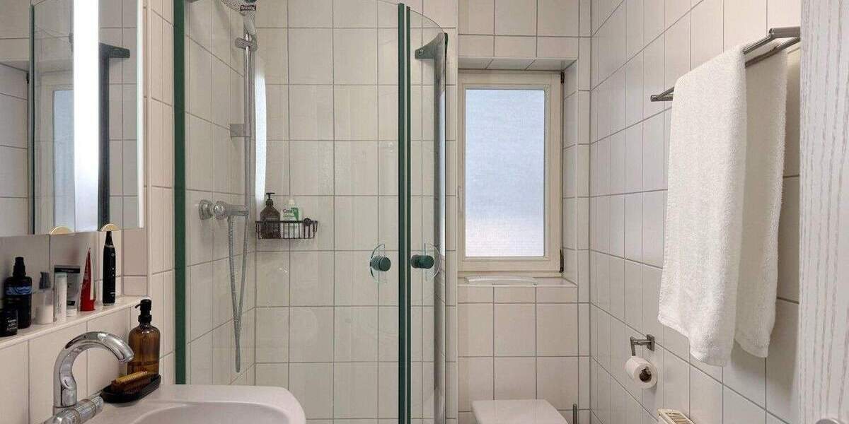 Mehrfamilienhaus, Wohnhaus Esslingen am Neckar Stadtmitte - 1 Zimmer, 247 m&sup2;, 1.300.000&euro; | Angebot:25864400