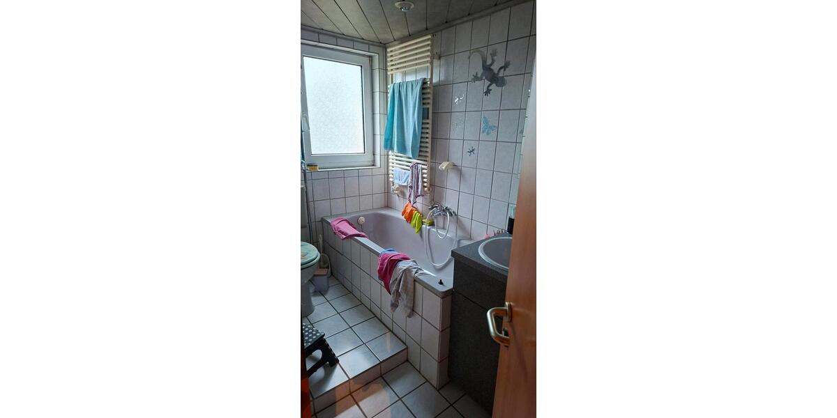 Etagenwohnung Schwäbisch Gmünd Bargau - 1 Zimmer, 10 m&sup2;, 300&euro; | Angebot:25305335