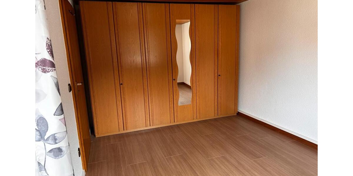 Etagenwohnung Eislingen (Fils) - 4 Zimmer, 78 m&sup2;, 680&euro; | Angebot:25926136