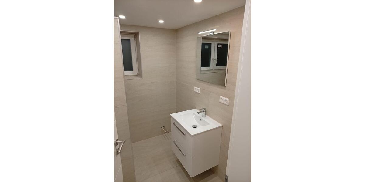 Erdgeschoßwohnung Köngen - 3 Zimmer, 74 m&sup2;, 1.150&euro; | Angebot:25273393