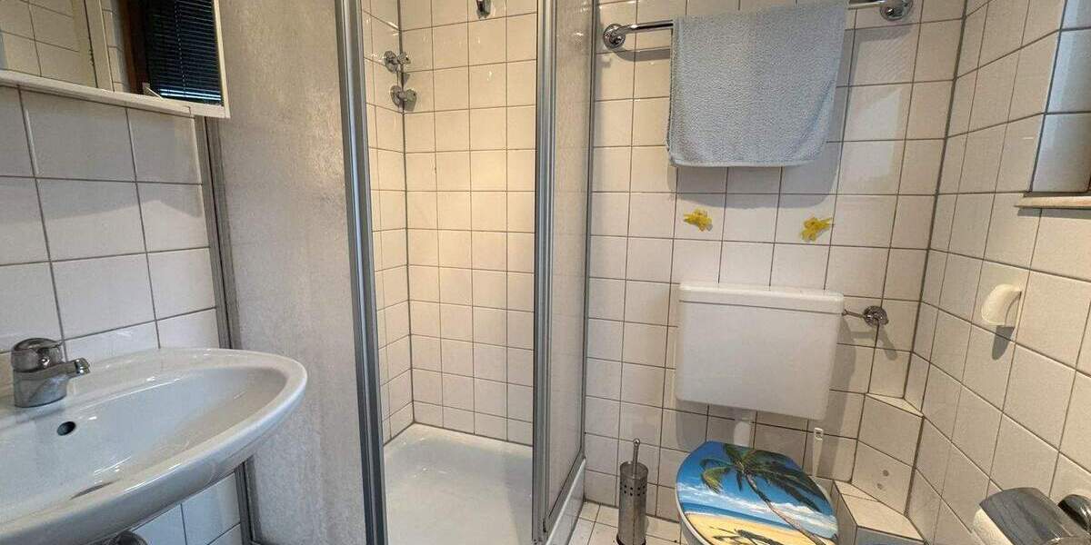 Reihenendhaus Albershausen - 7 Zimmer, 176 m&sup2;, 540.000&euro; | Angebot:25731908