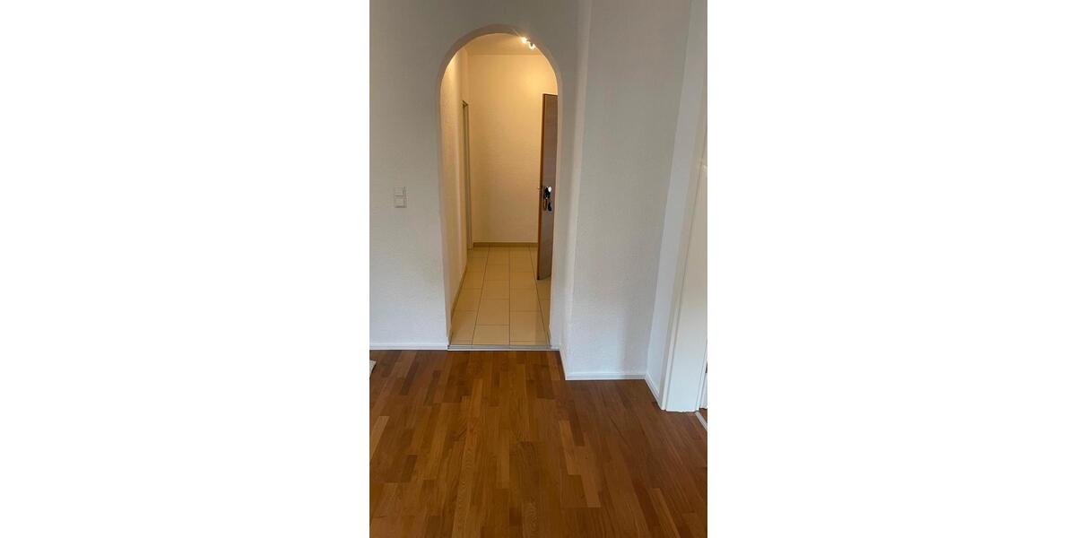 Etagenwohnung Dettingen an der Erms - 2 Zimmer, 65 m&sup2;, 990&euro; | Angebot:25966472