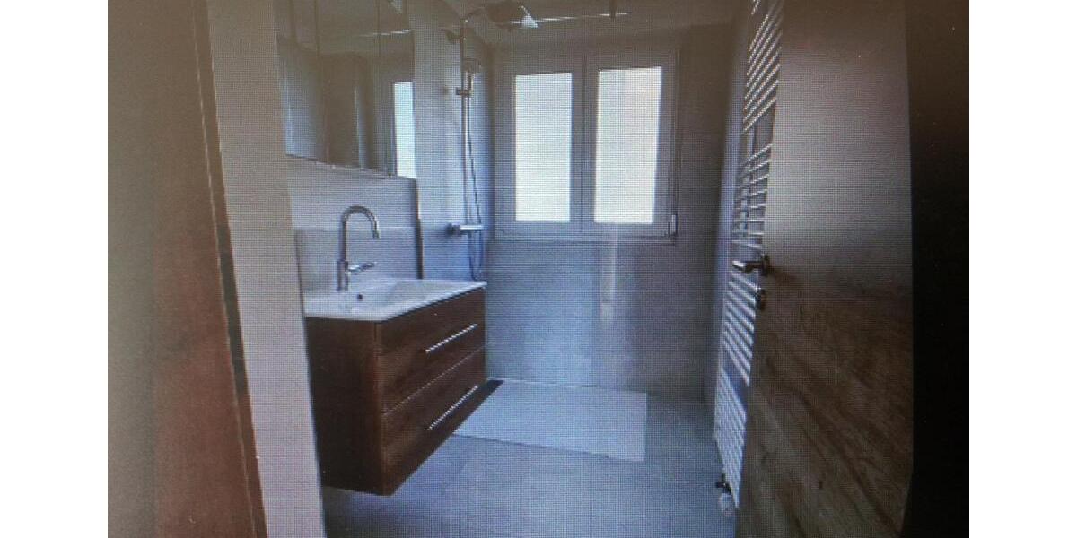 Erdgeschoßwohnung Unterensingen - 4 Zimmer, 100 m&sup2;, 1.300&euro; | Angebot:25915801