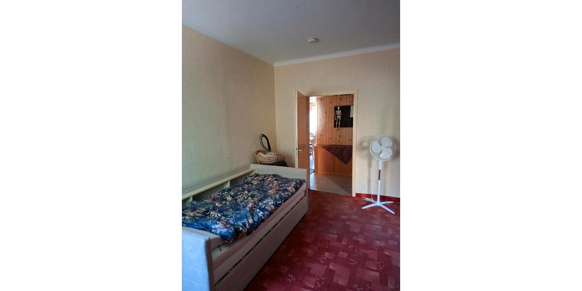 Etagenwohnung Göppingen Bruckwasen - 3 Zimmer, 72 m&sup2;, 185.000&euro; | Angebot:27014495