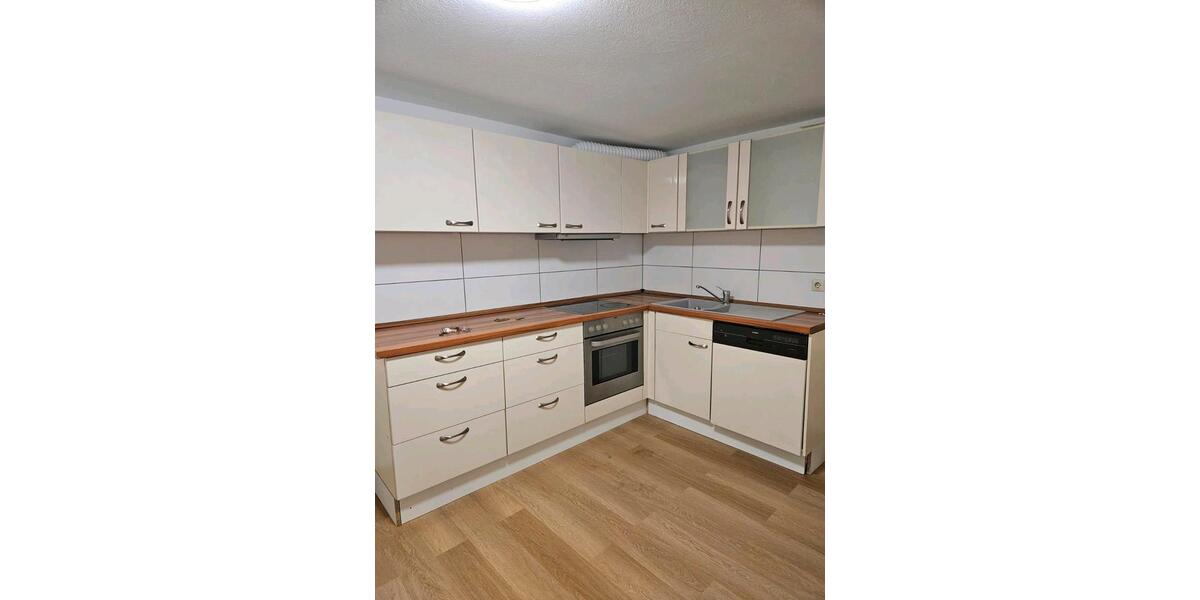 Erdgeschoßwohnung Ebersbach an der Fils - 2 Zimmer, 55 m&sup2;, 800&euro; | Angebot:27577619