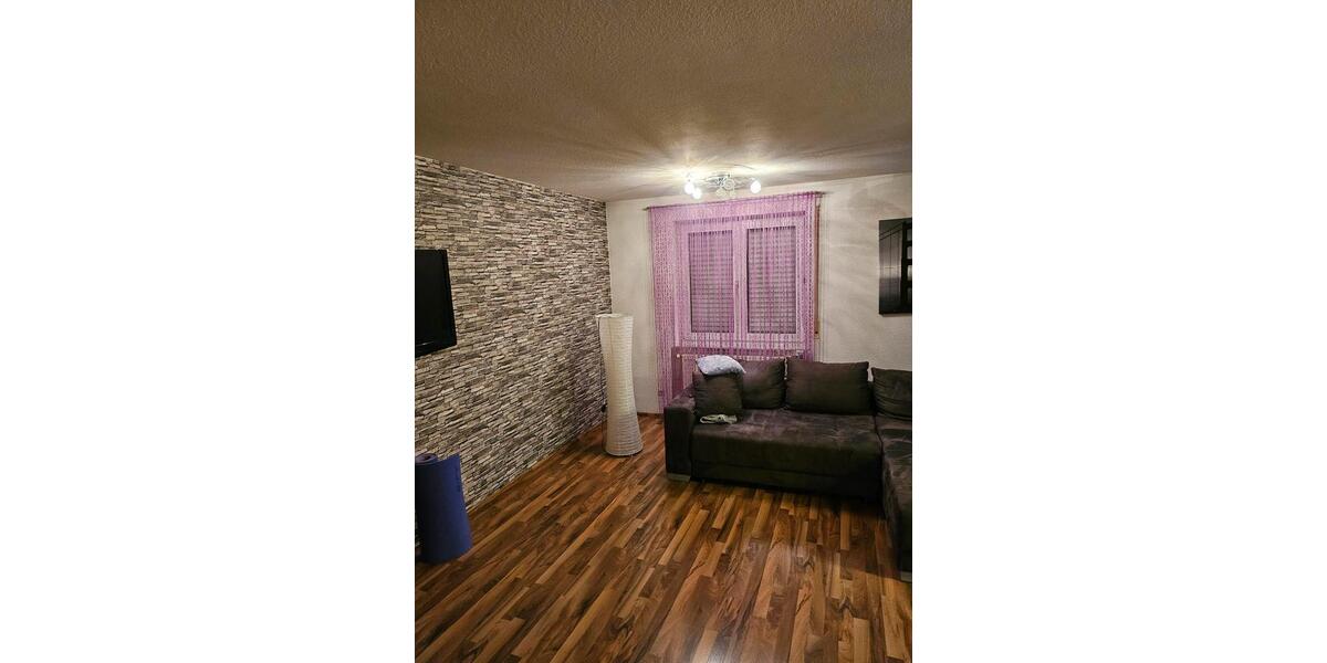 Erdgeschoßwohnung Göppingen Bruckwasen - 3 Zimmer, 74 m&sup2;, 250.000&euro; | Angebot:26974358