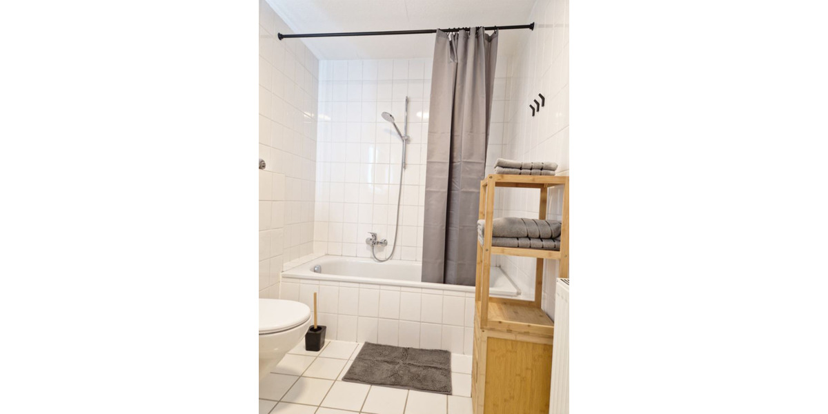 Etagenwohnung Weinstadt - 2 Zimmer, 50 m&sup2;, 900&euro; | Angebot:25881352