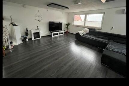 Wohnung Esslingen am Neckar Oberesslingen - 4 Zimmer, 120 m&sup2;, 1.350&euro; | Angebot:26562321