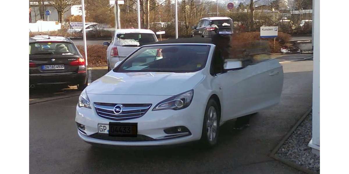 Opel Cascada 71.800 km 11.500 &euro; Bad Boll 73087