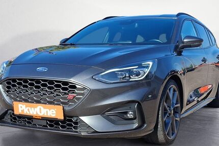 Ford Focus 74.325 km 24.260 &euro; Göppingen 73037