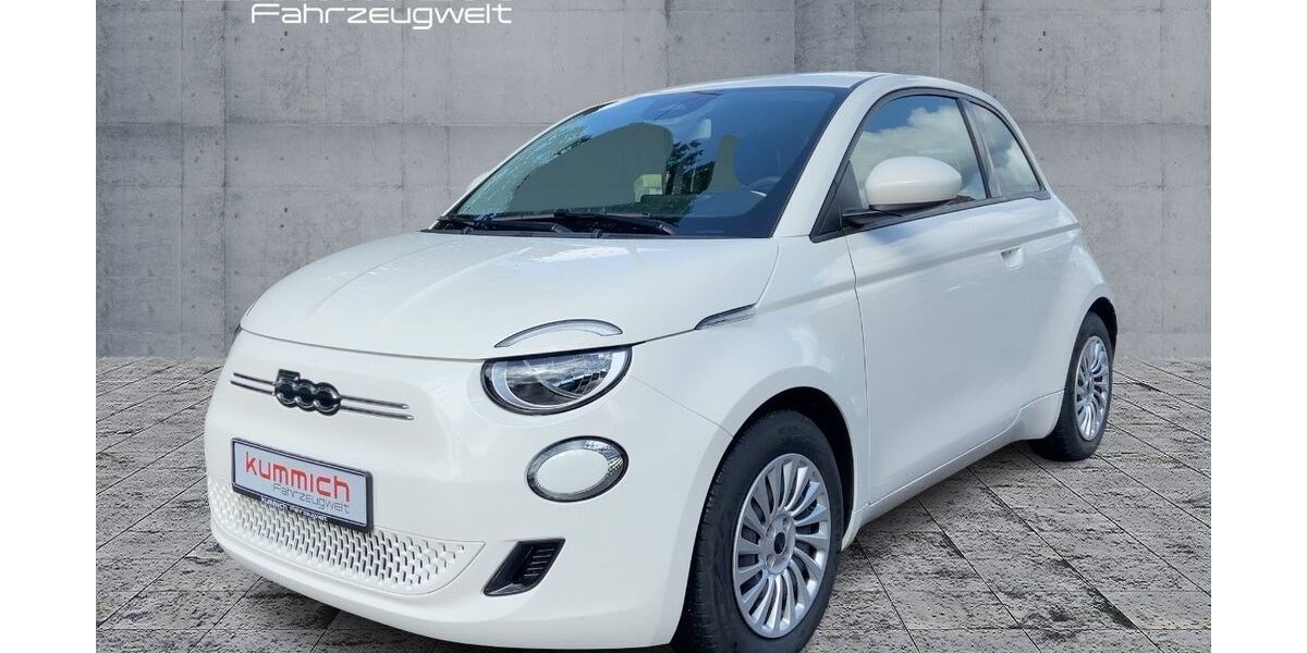 Fiat 500e 24.201 km 17.590 &euro; Göppingen 73037