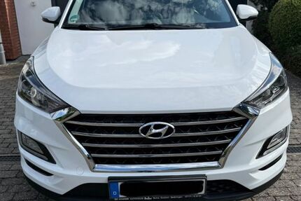 Hyundai TUCSON 61.000 km 15.500 &euro; Schwäbisch Gmünd 73529