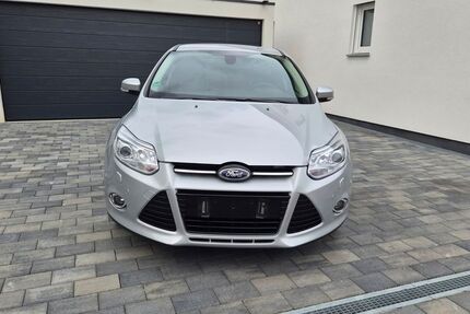 Ford Focus 144.523 km 5.900 &euro; Köngen 73257