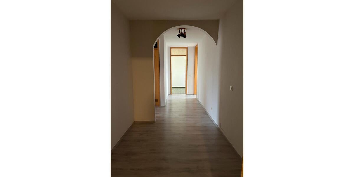 Etagenwohnung Kirchheim unter Teck - 3 Zimmer, 83 m&sup2;, 260.000&euro; | Angebot:26960114