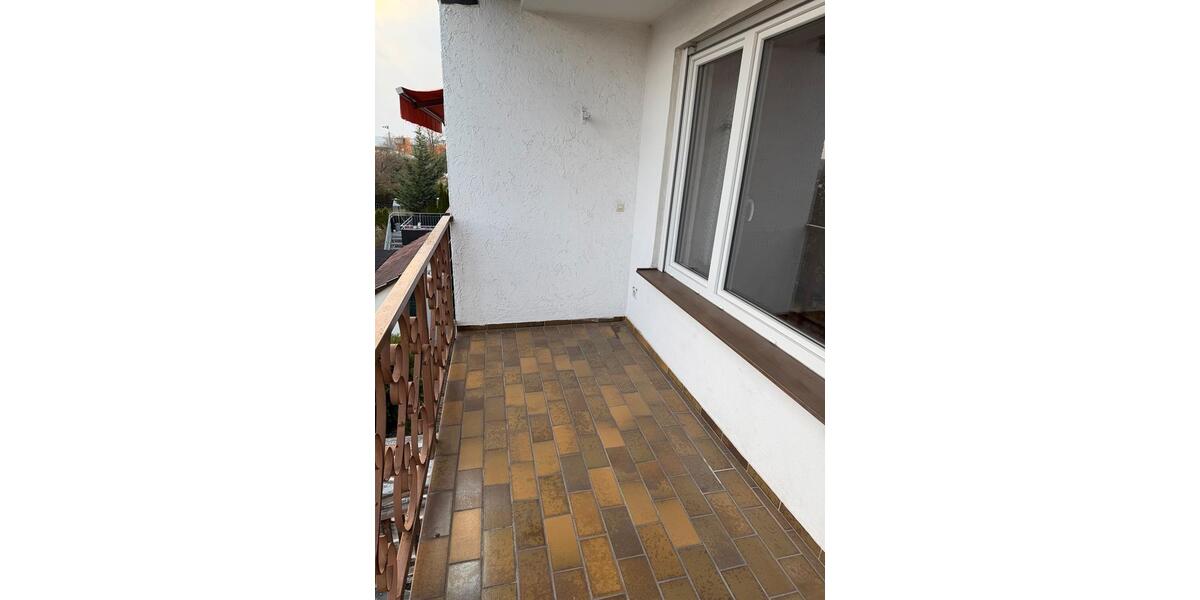 Etagenwohnung Eislingen (Fils) - 3 Zimmer, 72 m&sup2;, 1.450&euro; | Angebot:25477859