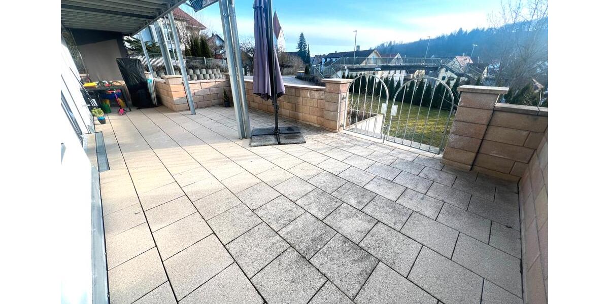 Etagenwohnung Lonsee - 2 Zimmer, 72 m&sup2;, 720&euro; | Angebot:25804638