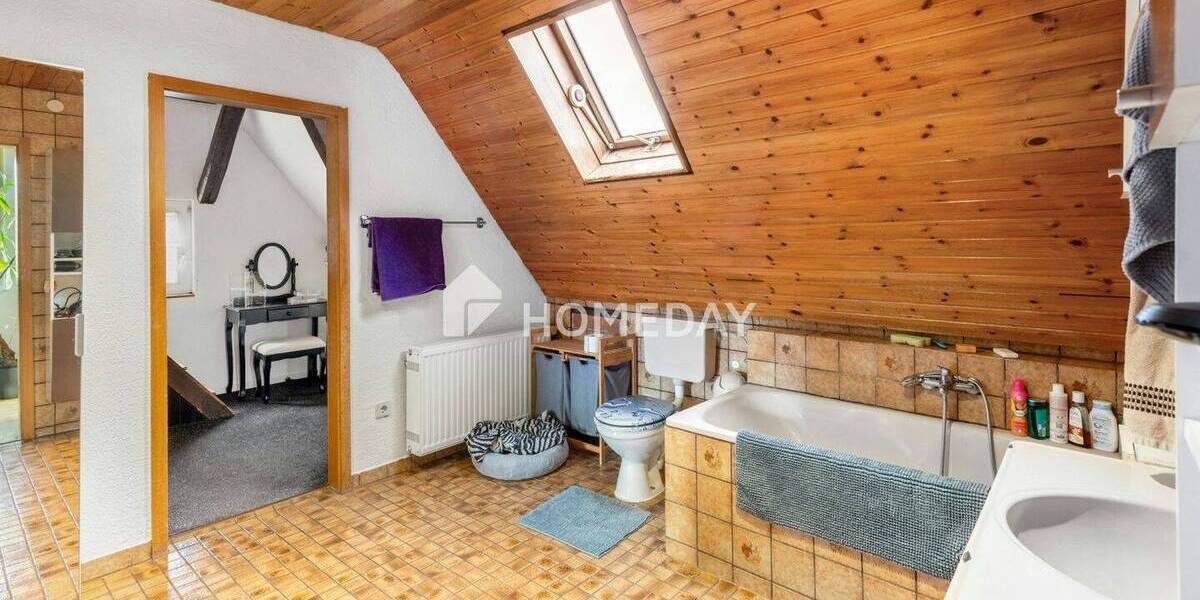 Einfamilienhaus Nürtingen - Oberensingen Oberensingen - 8 Zimmer, 120 m&sup2;, 430.735&euro; | Angebot:25688358
