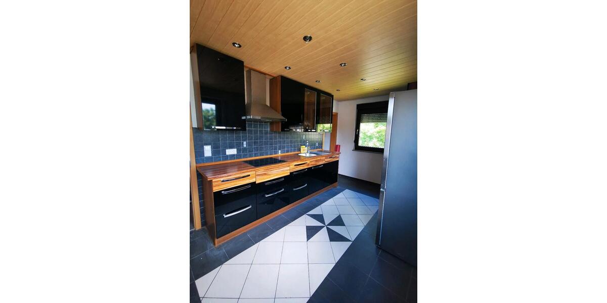 Etagenwohnung Wolfschlugen - 1 Zimmer, 20 m&sup2;, 590&euro; | Angebot:25576425