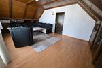 Dachgeschoßwohnung Schwäbisch Gmünd Bargau - 6.5 Zimmer, 117 m&sup2;, 245.000&euro; | Angebot:25948568
