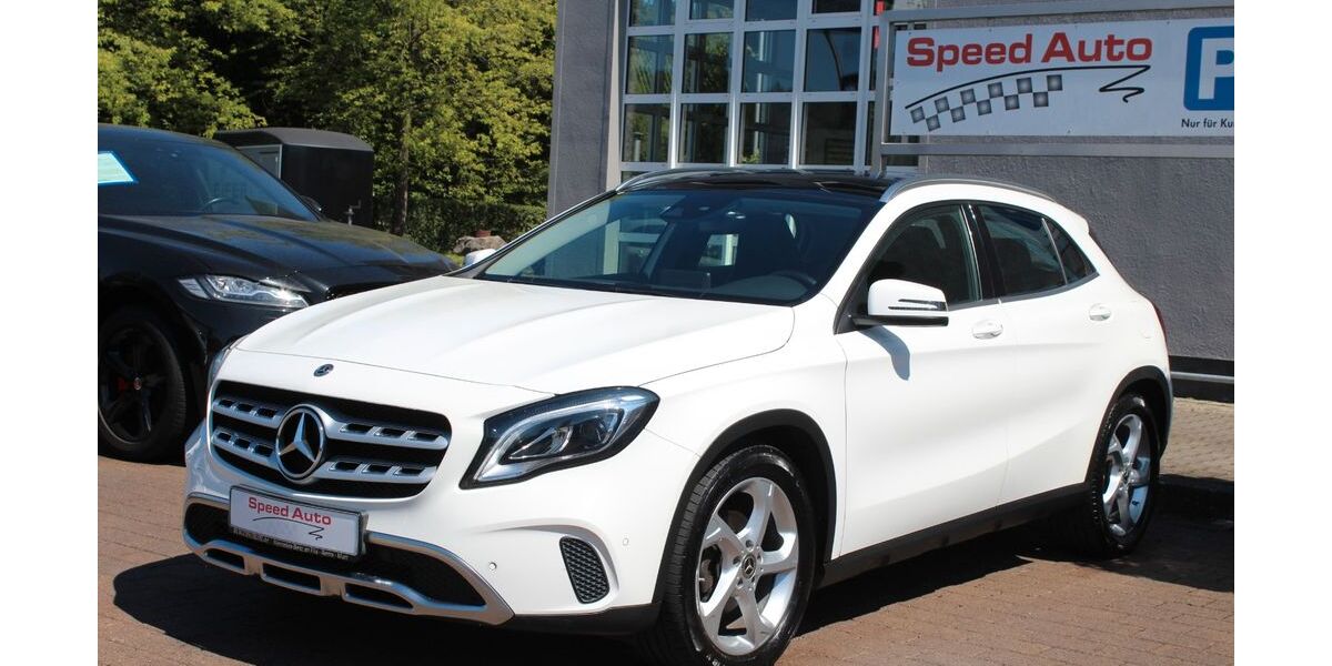 Mercedes-Benz GLA 200 97.000 km 18.490 &euro; Winterbach bei Stuttgart 73650