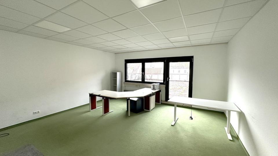 Gewerbeobjekt Göppingen - 10&euro; | Angebot:23936749