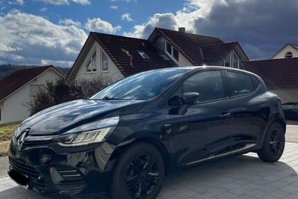 Renault Clio 153.412 km 6.800 &euro; Auenwald 71549