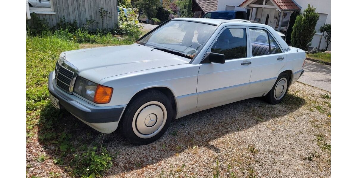 Mercedes-Benz 190 115.900 km 4.200 &euro; Welzheim 73642