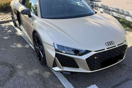Audi R8 8.300 km 151.999 &euro; Fellbach 70376
