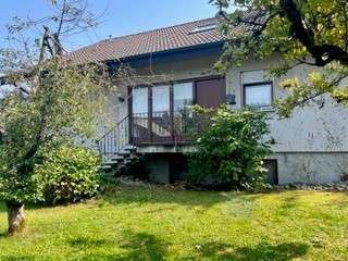 Einfamilienhaus Laichingen - 6.5 Zimmer, 178 m&sup2;, 479.000&euro; | Angebot:25125626