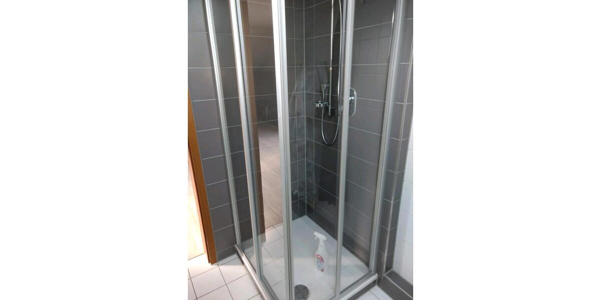 Dachgeschoßwohnung Weinstadt - 2 Zimmer, 47 m&sup2;, 690&euro; | Angebot:27583932