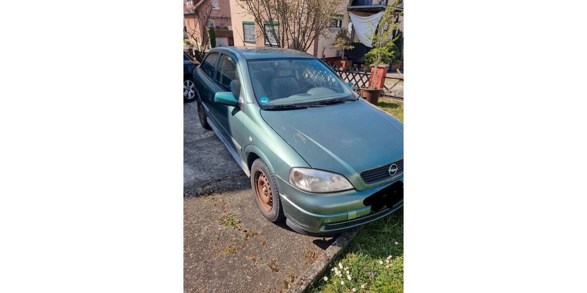 Opel Astra 255.000 km 890 &euro; Böbingen rems 73560
