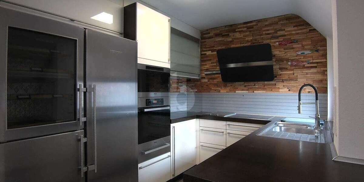 Etagenwohnung Esslingen am Neckar Brühl - 3.5 Zimmer, 125 m&sup2;, 1.500&euro; | Angebot:27582706