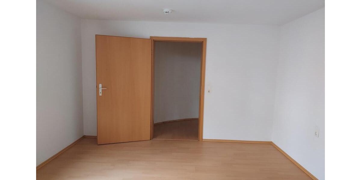 Etagenwohnung Göppingen - 2 Zimmer, 113 m&sup2;, 950&euro; | Angebot:24862532